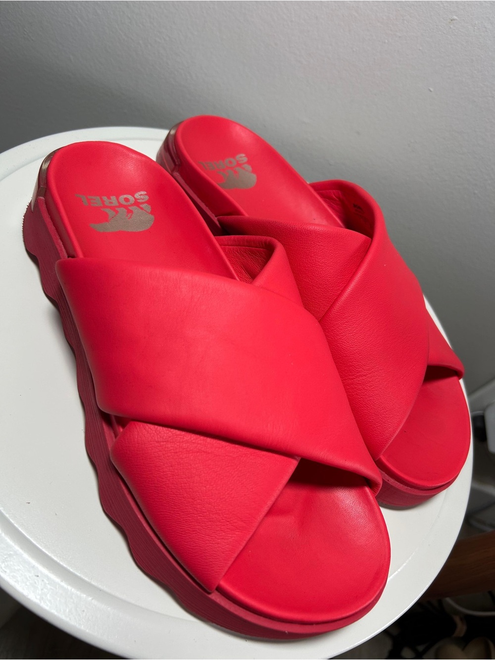 Sorel Women's Bright Red Crisscross Slide Sandals